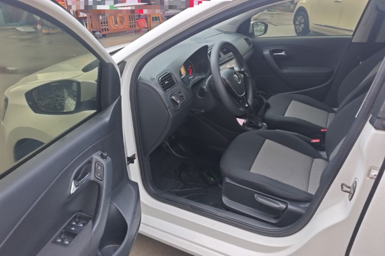 Volkswagen Polo 2019 #16 Volkswagen Polo 2019 car image #16