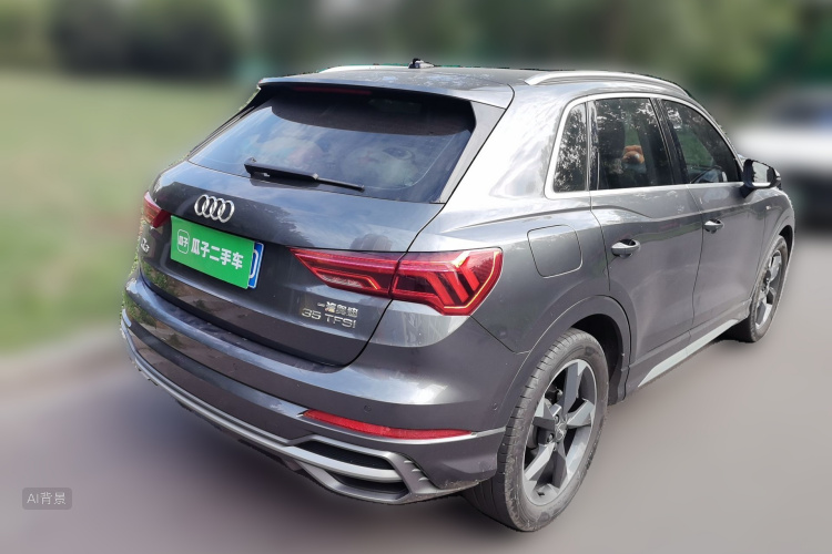 Audi Q3 2021 car image #7
