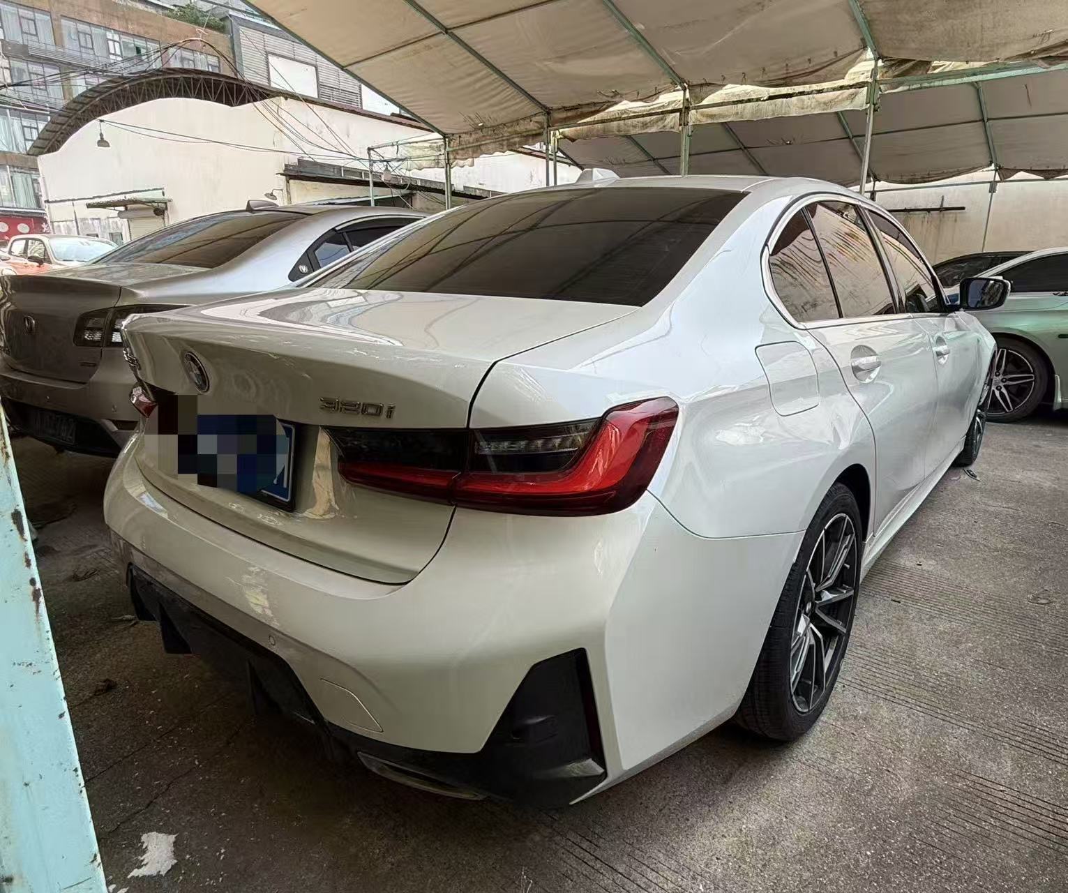 BMW 3 Series 2022 #2 BMW 3 Series 2022 car image #2