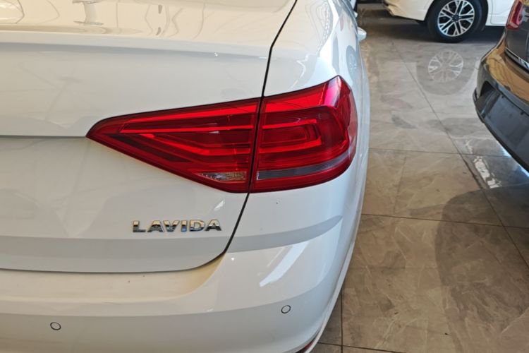 Volkswagen Lavida 2017 immagine di auto #8