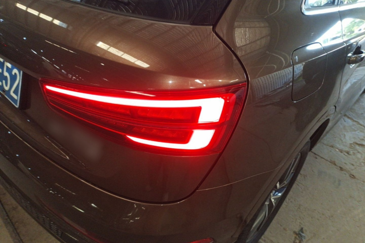 Audi Q3 2019 imagem de carro #8