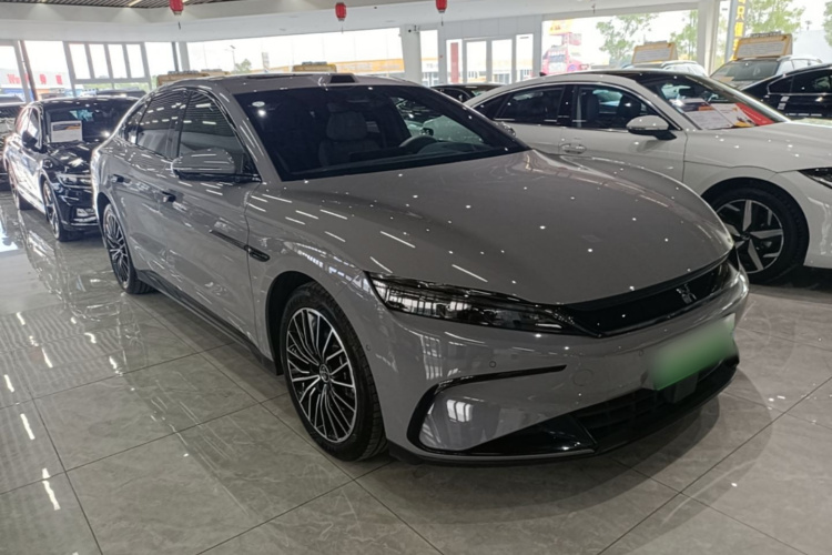 BYD Han 2025 car image #4