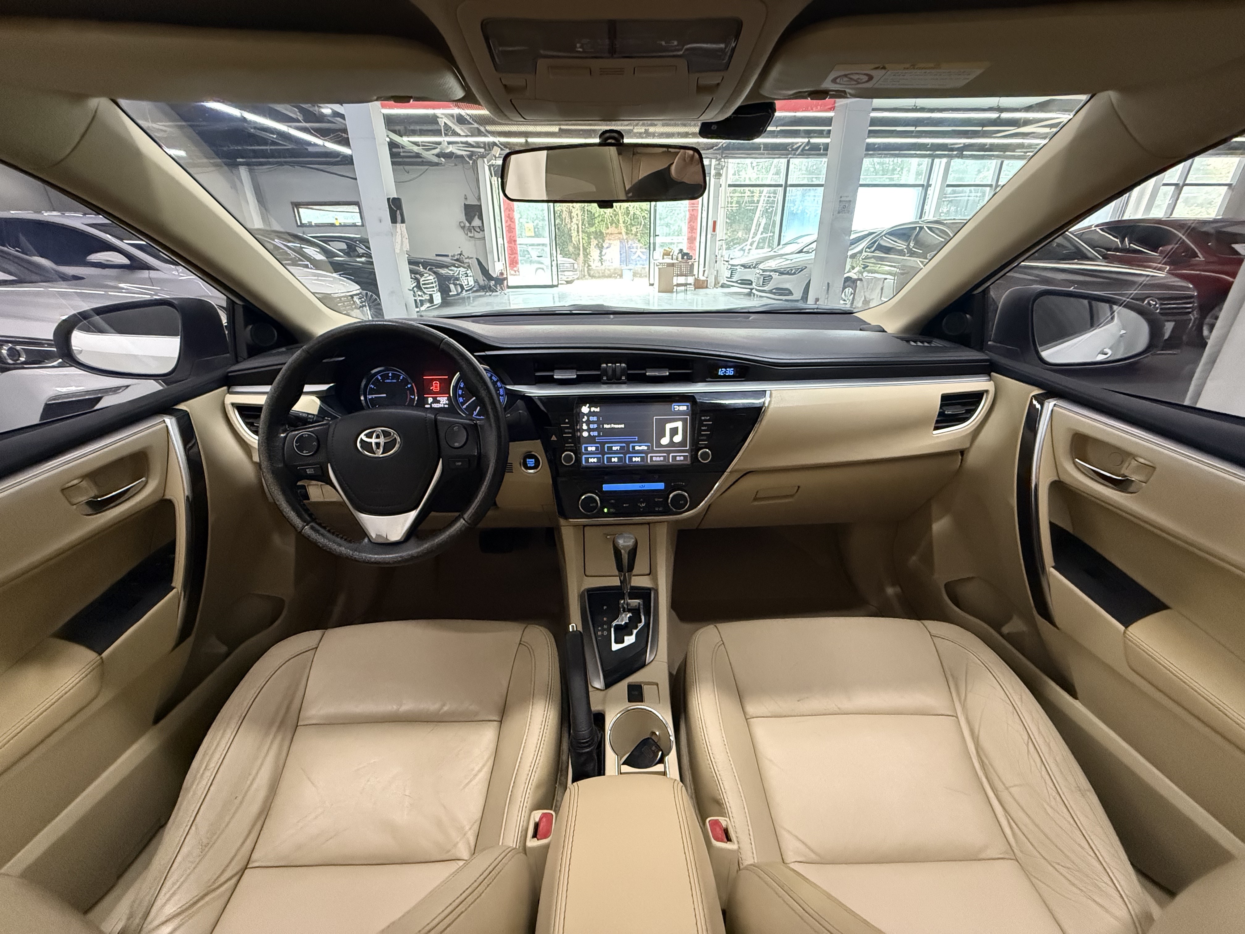 Toyota Corolla 2014 #8 Toyota Corolla 2014 car image #8