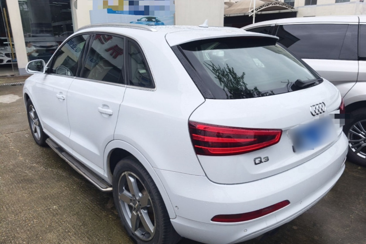 Audi Q3 2015 immagine di auto #5