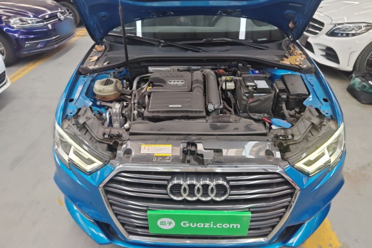 Audi A3 2018 car image #20
