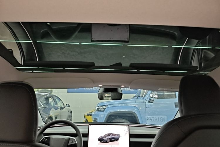 Tesla Model 3 2025 #18 Tesla Model 3 2025 car image #18