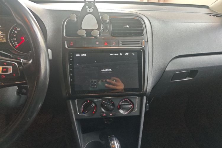 Volkswagen Polo 2018 #13 Volkswagen Polo 2018 car image #13