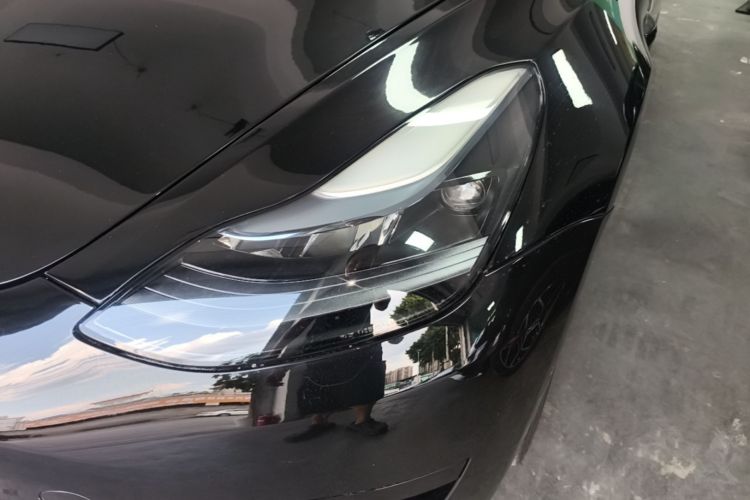 Tesla Model 3 2021 car image #23
