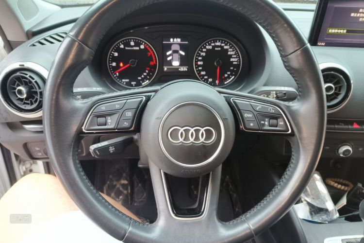 Audi A3 2020 car image #12