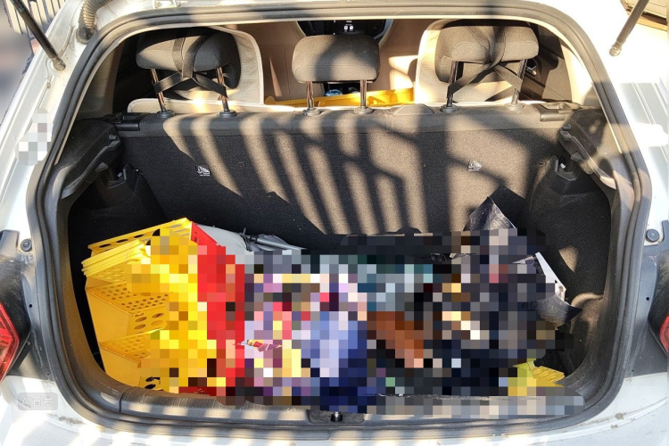 Volkswagen Polo 2021 car image #21