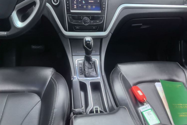 GEELY Emgrand 2016 immagine di auto #14