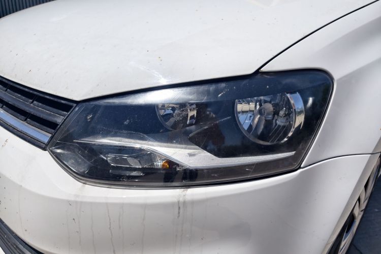 Volkswagen Polo 2018 car image #8