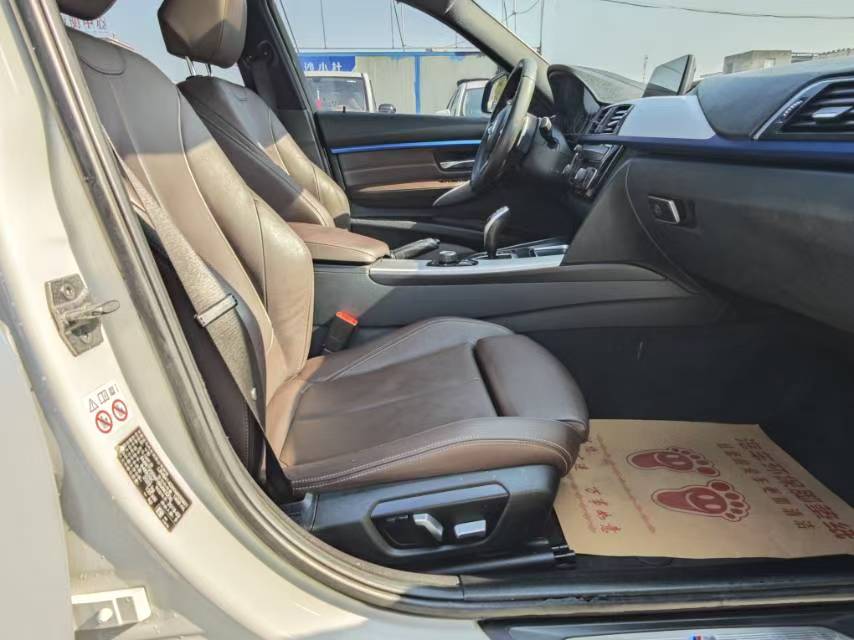 BMW 3 Series 2019 #8 BMW 3 Series 2019 car image #8