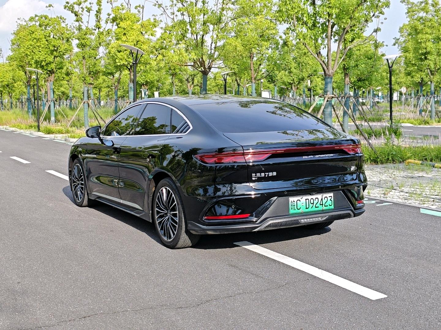 BYD Han 2024 car image #7
