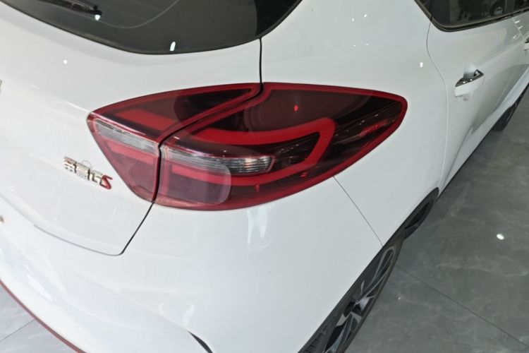 GEELY Emgrand GS 2021 #8 GEELY Emgrand GS 2021 car image #8