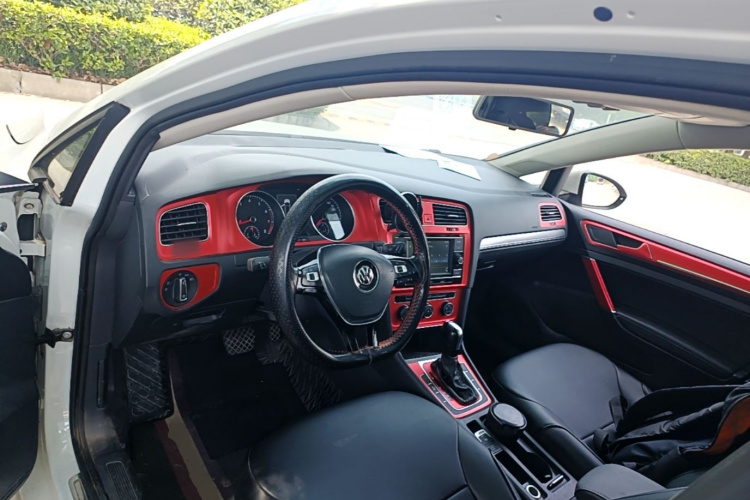 Volkswagen Golf 2018 #10 Volkswagen Golf 2018 car image #10