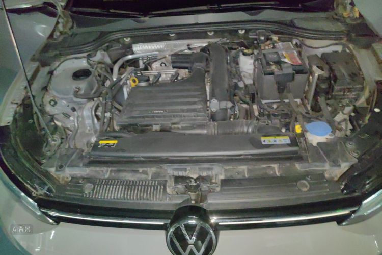Volkswagen Golf 2021 car image #22