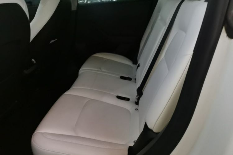 Tesla Model Y 2023 #17 Tesla Model Y 2023 car image #17