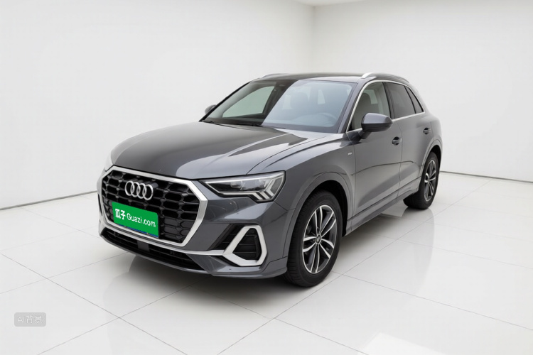Audi Q3 2021 immagine di auto #2