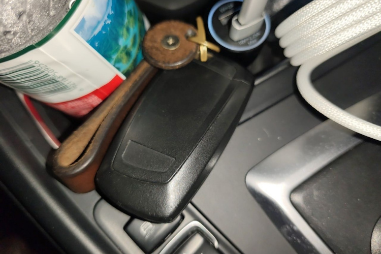 BMW 3 Series 2019 car image #9