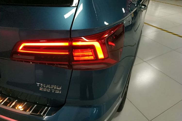 Volkswagen Tharu 2018 car image #8