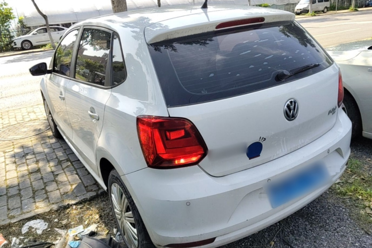 Volkswagen Polo 2018 car image #5