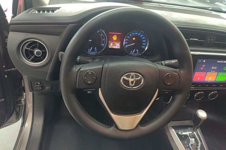 Toyota Corolla 2019 #11 Toyota Corolla 2019 car image #11