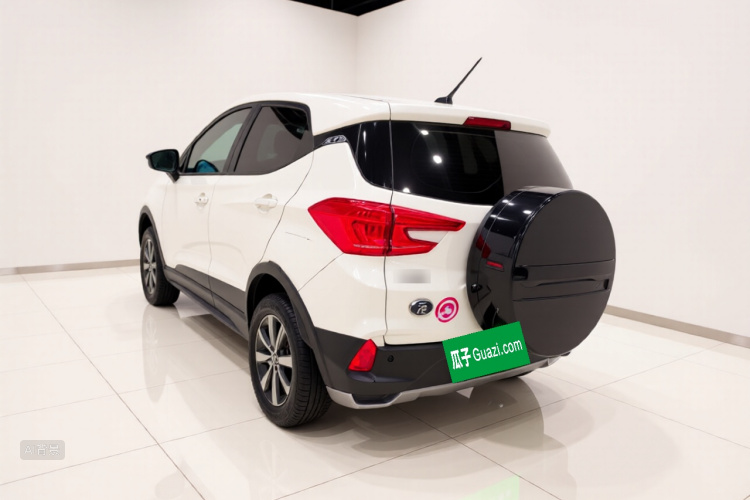 BYD Yuan New Energy 2019 car image #5