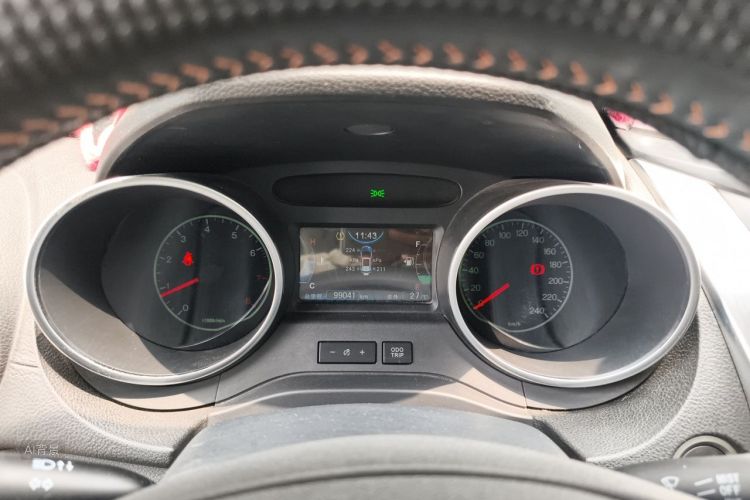 BYD Yuan 2016 #13 BYD Yuan 2016 car image #13