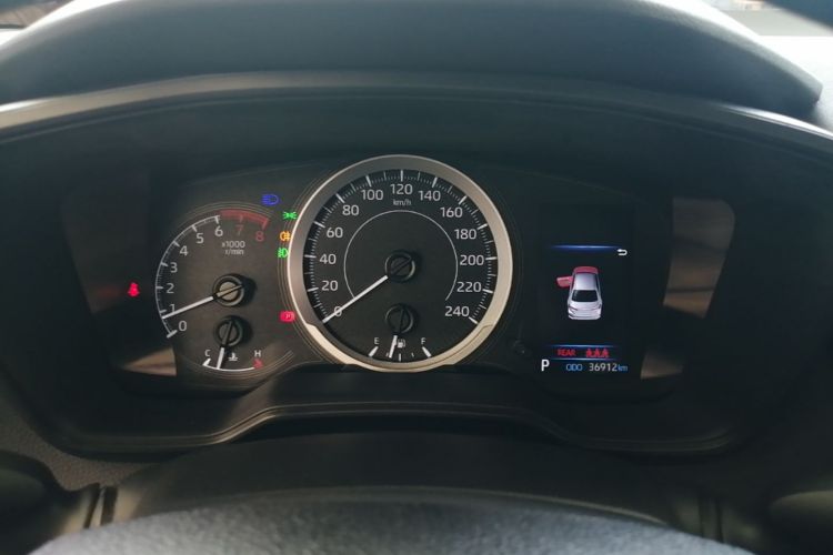 Toyota Corolla 2021 immagine di auto #12