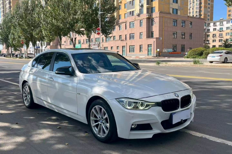 BMW 3 Series 2017 immagine di auto #4