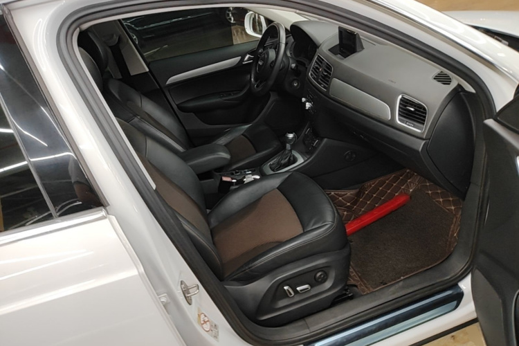 Audi Q3 2019 #28 Audi Q3 2019 car image #28