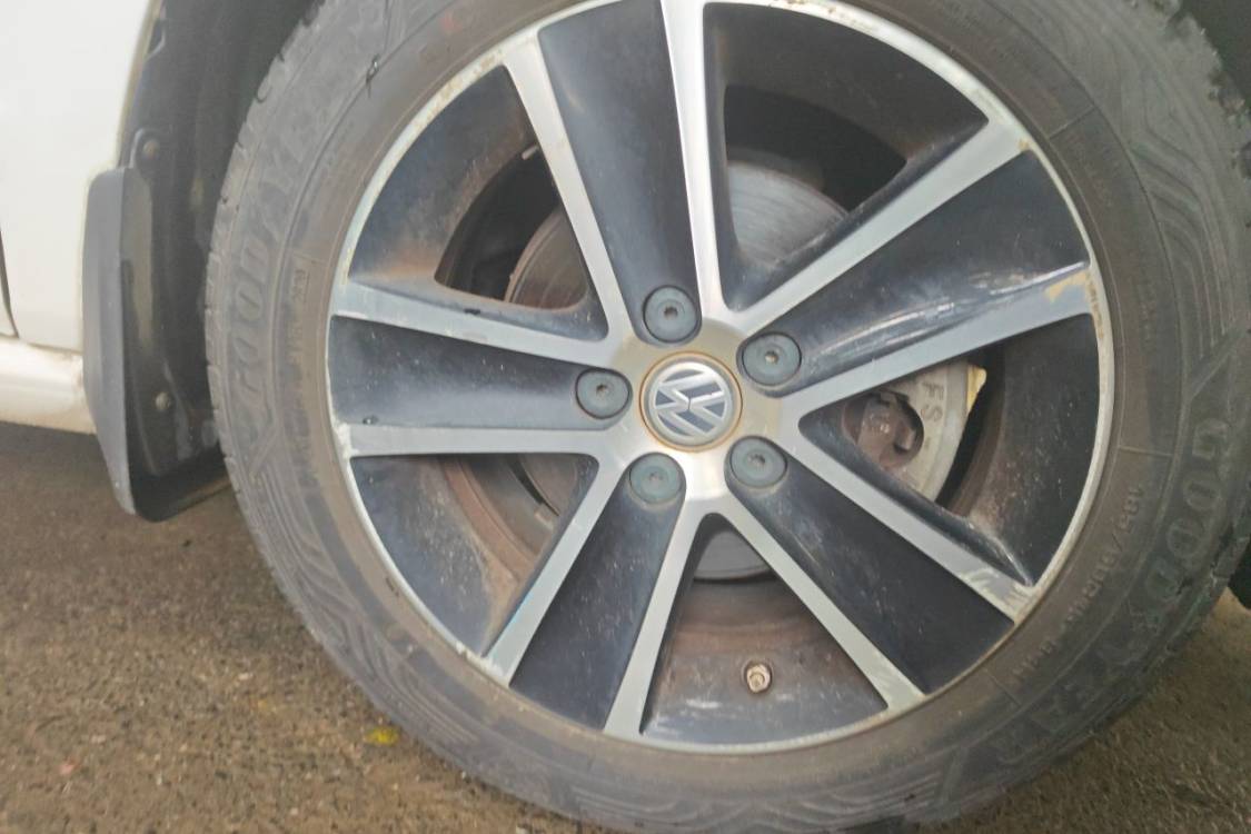 Volkswagen Polo 2014 car image #9