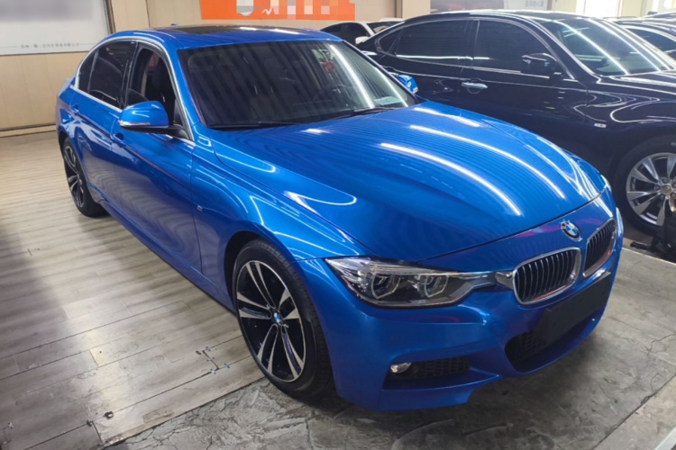 BMW 3 Series 2019 car image #4