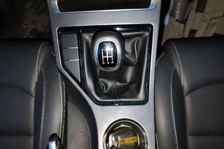 GEELY Emgrand 2020 #14 GEELY Emgrand 2020 car image #14