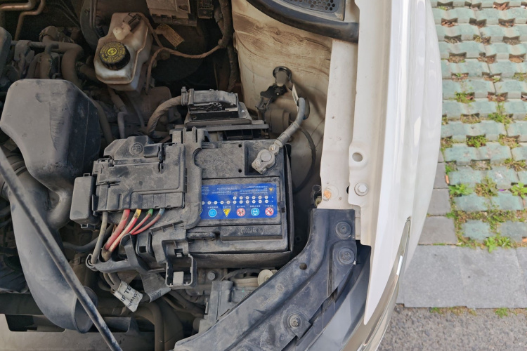 Volkswagen Polo 2017 imagem de carro #29