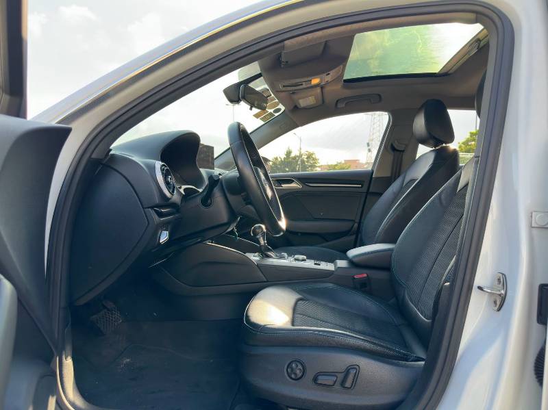 Audi A3 2018 car image #7
