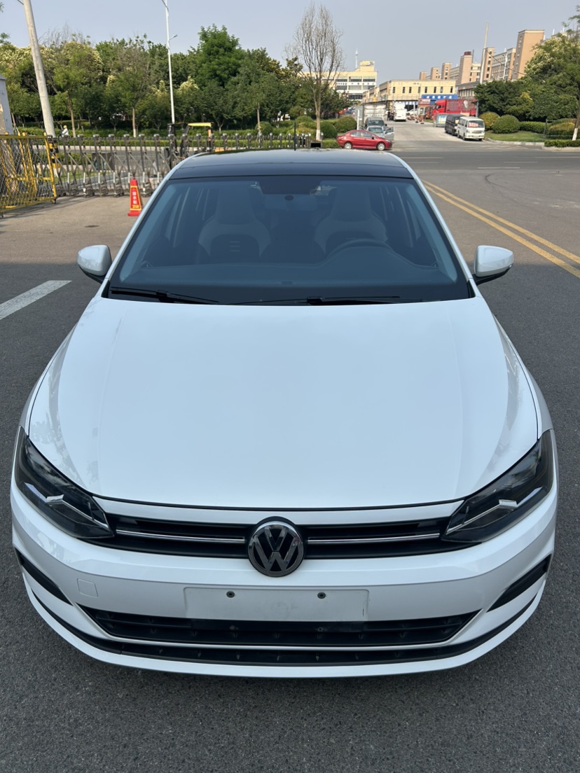 Volkswagen Polo 2021 Volkswagen Polo 2021 car image