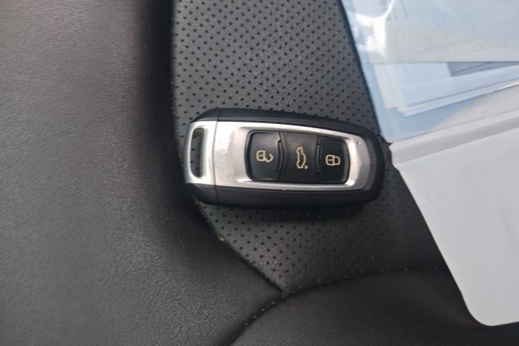 GEELY Emgrand GS 2018 #11 GEELY Emgrand GS 2018 car image #11