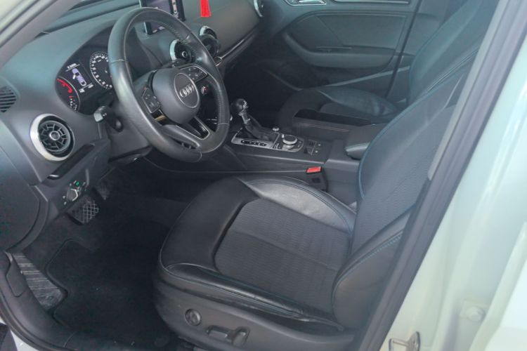Audi A3 2019 car image #15