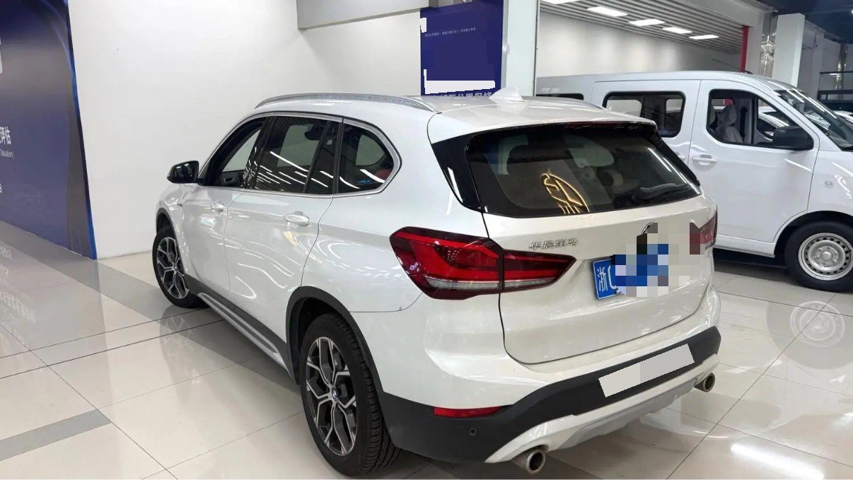 BMW X1 2020 изображение автомобиля #8