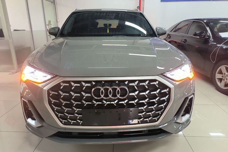 Audi Q3 2024 #3 Audi Q3 2024 car image #3