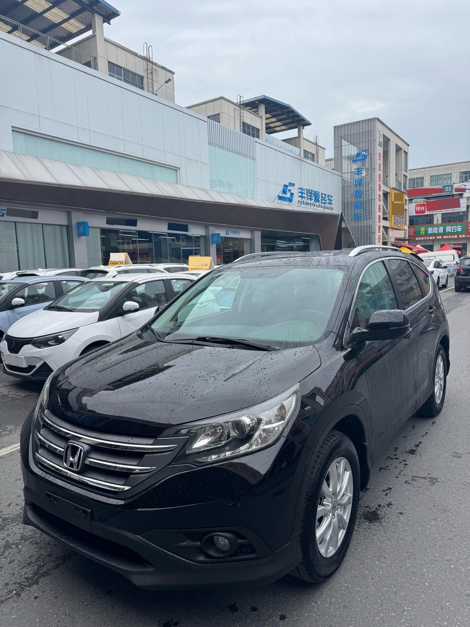 2014 2014 car image