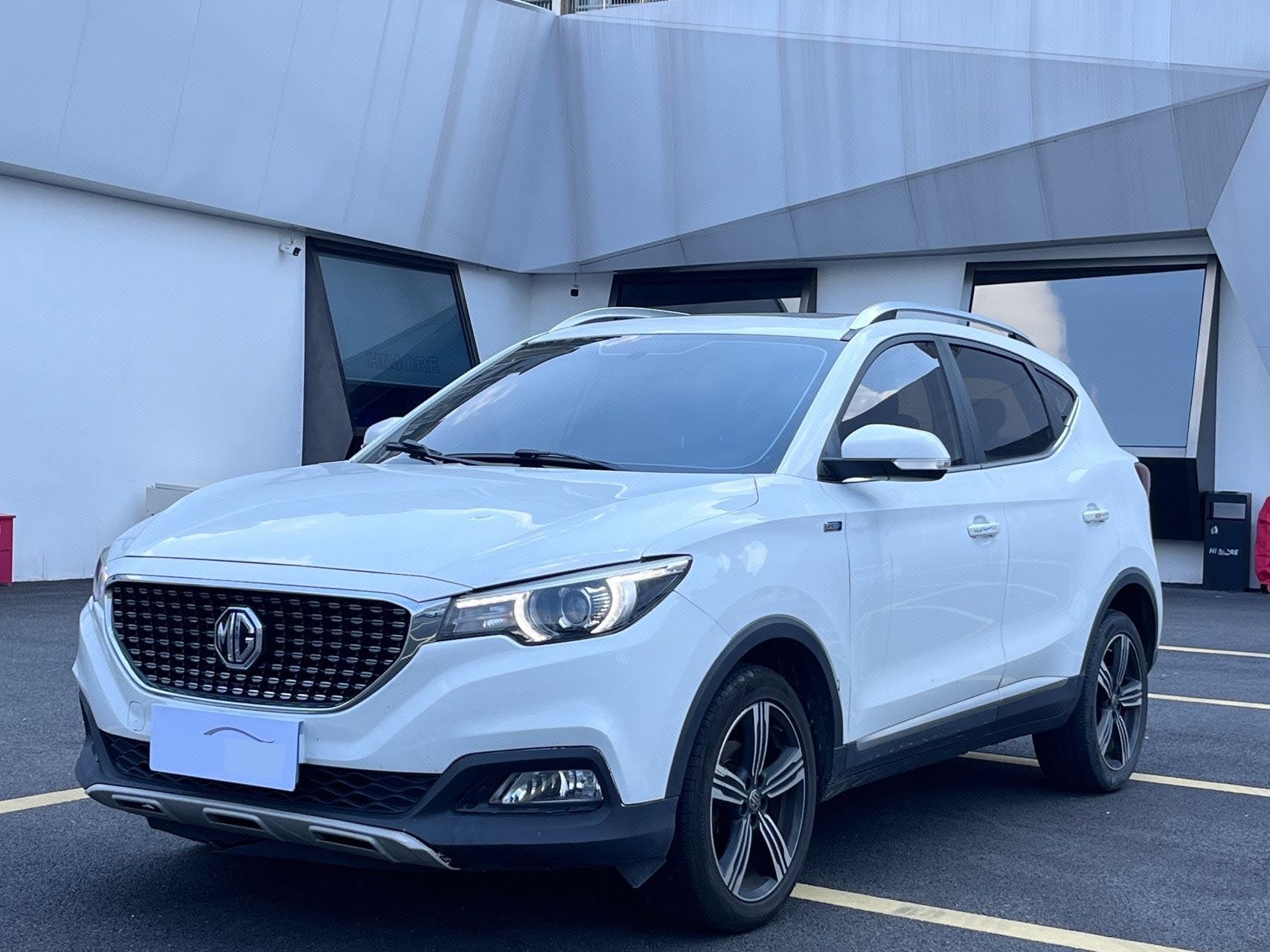 MG ZS 2019 car image 
