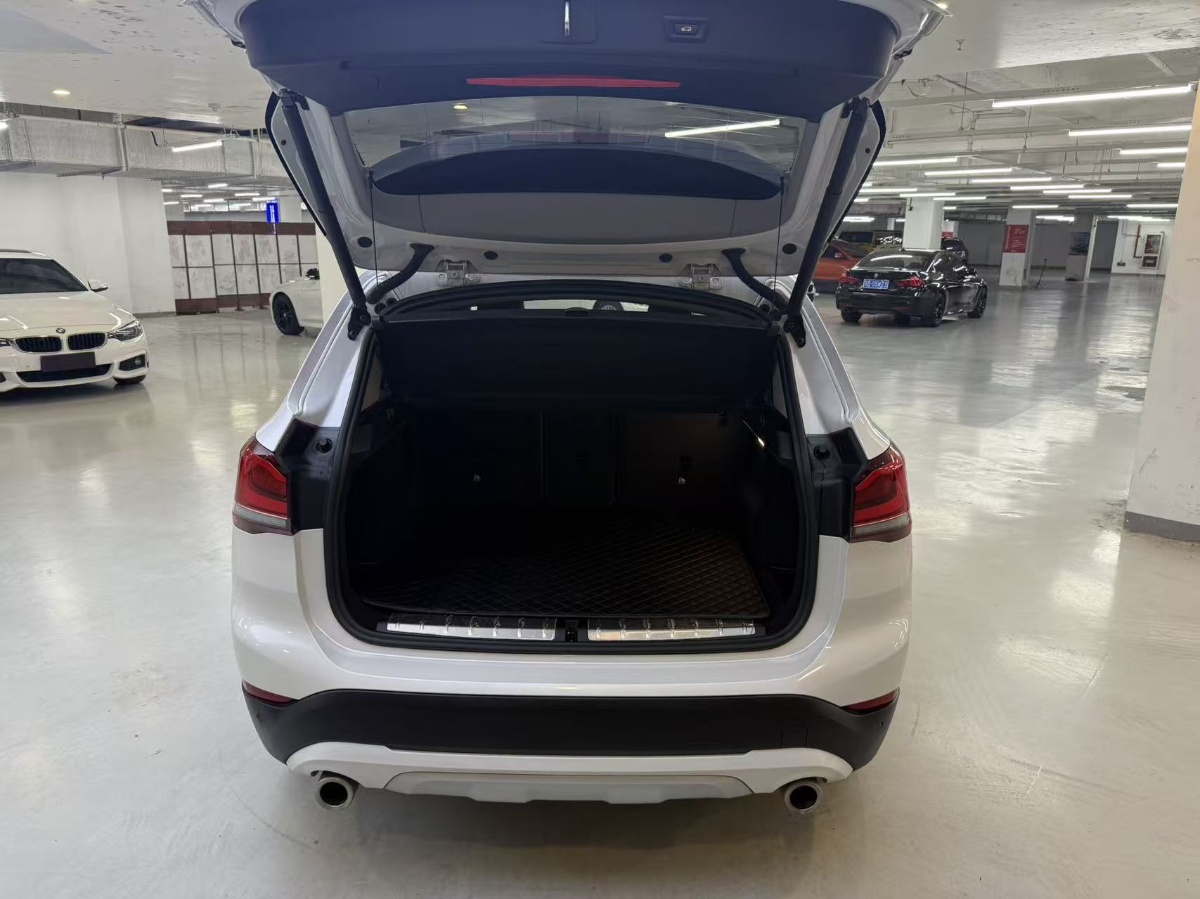 BMW X1 2022 #13 BMW X1 2022 car image #13