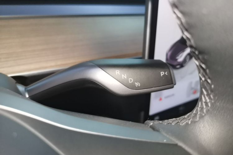 Tesla Model 3 2023 #18 Tesla Model 3 2023 car image #18