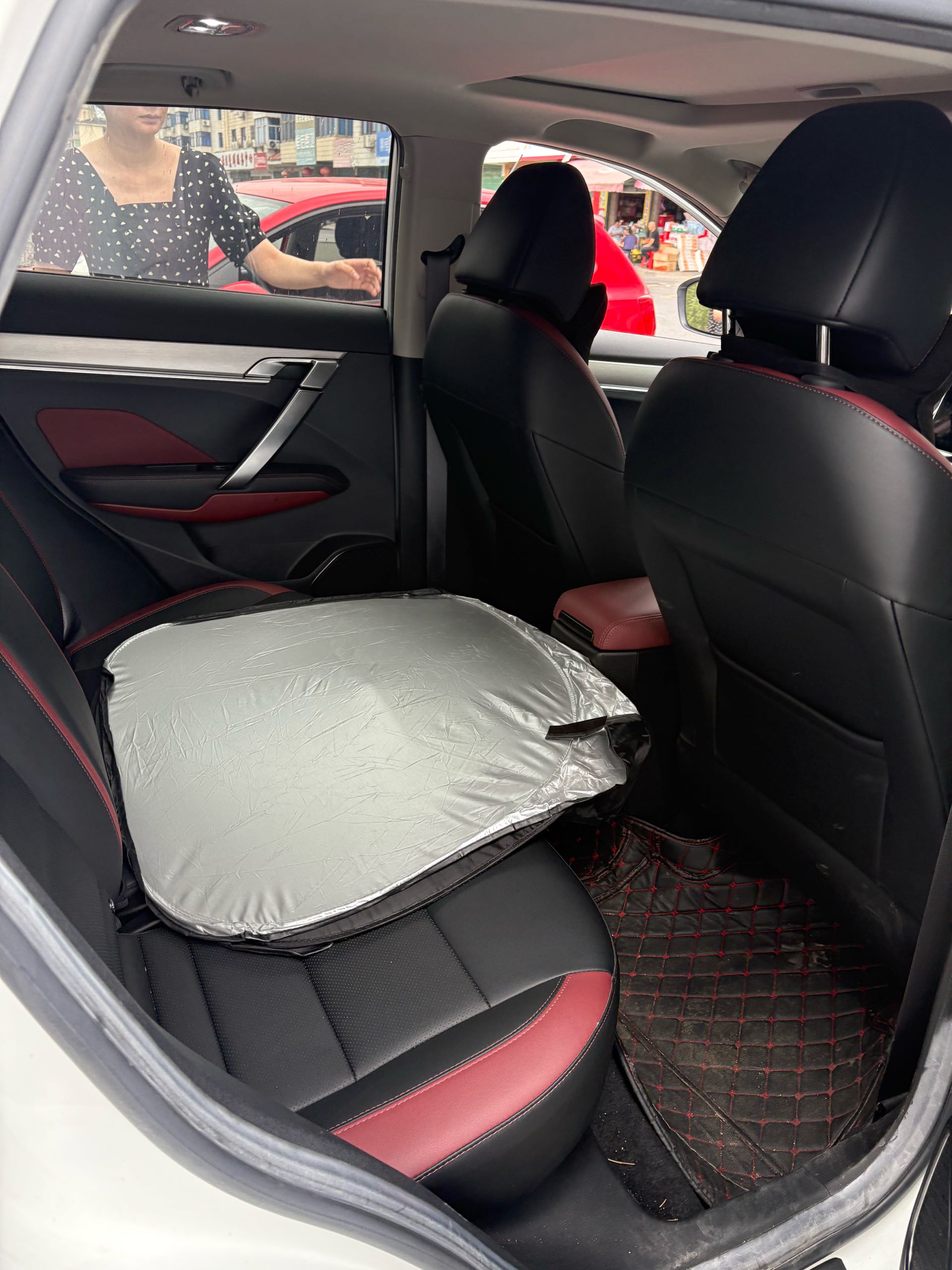 GEELY Coolray 2021 car image #2