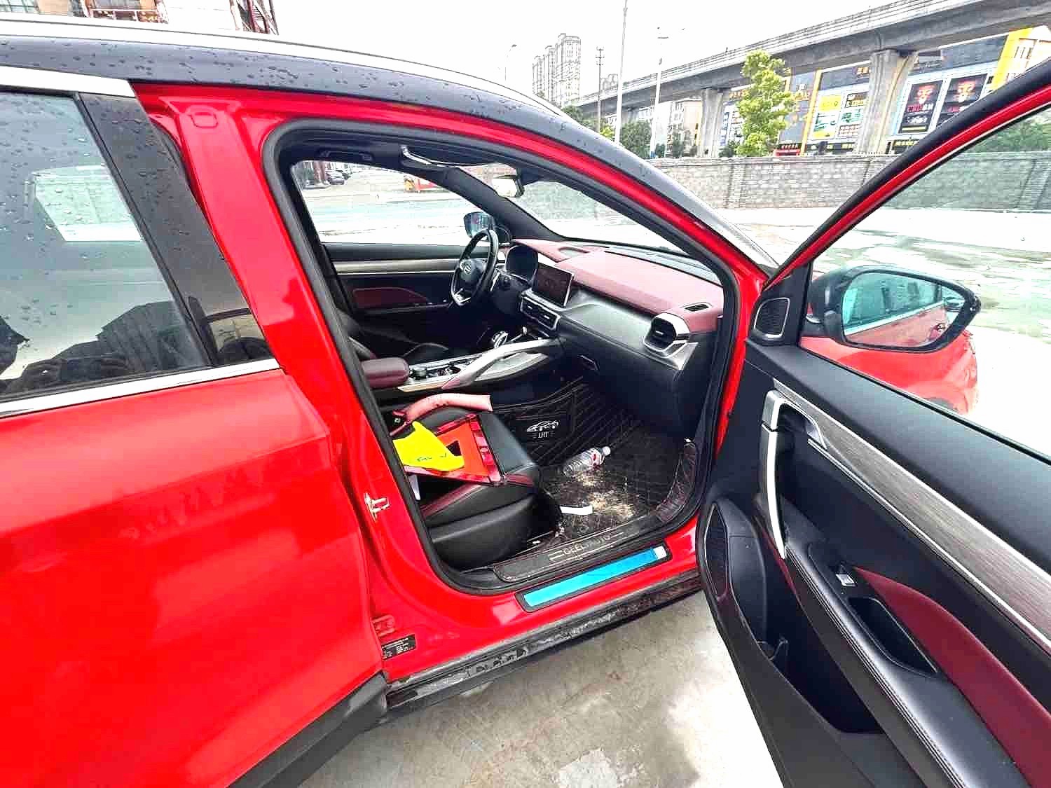 GEELY Coolray 2019 #5 GEELY Coolray 2019 car image #5