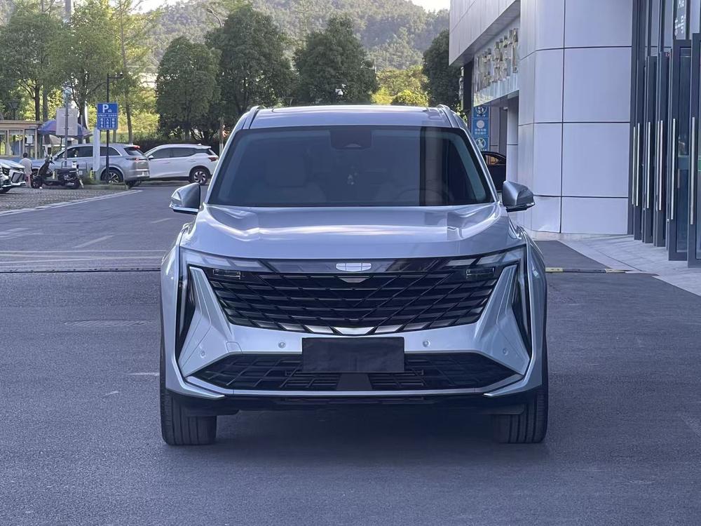 GEELY Boyue L 2024 car image #2