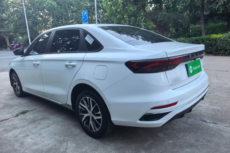 GEELY Emgrand 2024 immagine di auto #8